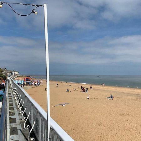 Vitamin Sea Residency Херн Бей Екстериор снимка